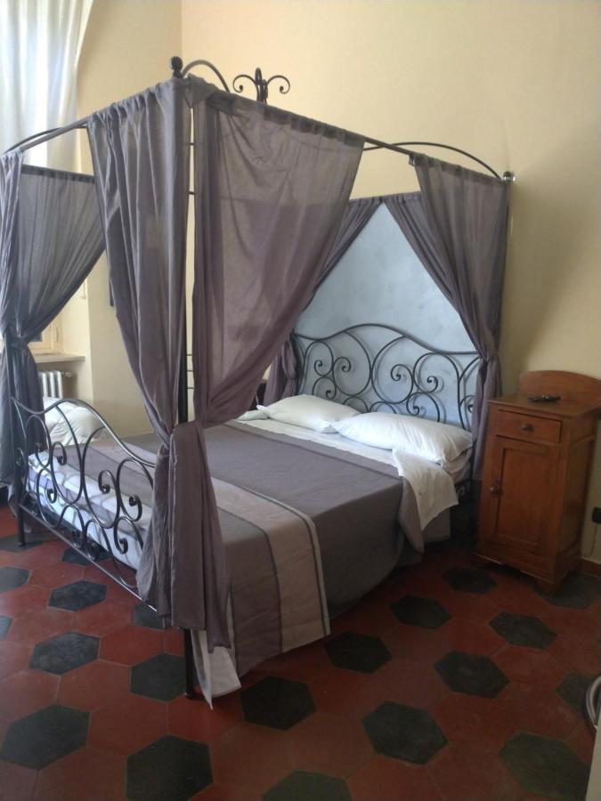 Dimora Castello Dei Conti Bed & Breakfast Trinita  Ngoại thất bức ảnh
